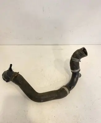 Volkswagen PASSAT B7 Engine coolant pipe/hose 3C0122291D 5K0121087