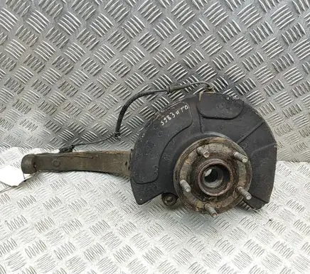 Jeep Grand Cherokee (WK) Front wheel hub 68022628AD