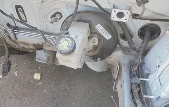 Dacia Sandero Brake booster