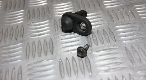 Toyota Land Cruiser (J120) Front door sensor 8423160070