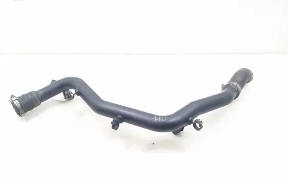 Audi Q7 4L Intercooler hose/pipe 7L6145795