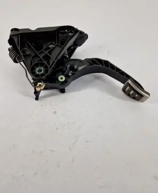 Volkswagen Golf Sportsvan Clutch pedal 5Q1721059GL