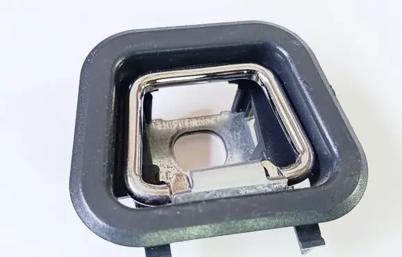 Volvo V60 Tie down hook / loop 