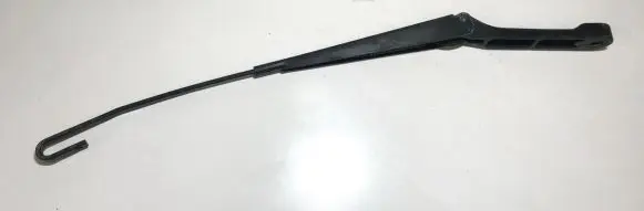 Mercedes-Benz ML W163 Front wiper blade arm