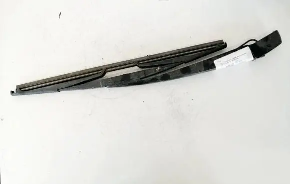 Honda CR-V Rear wiper blade arm