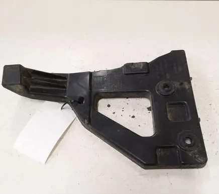 Audi A6 S6 C6 4F Fender mounting bracket 4F0807227