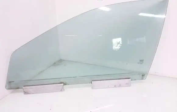 Volvo S60 Front door window glass four-door 43R001105