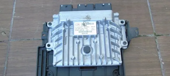 Citroen C5 Engine control unit/module 9663548180 9665843380HW