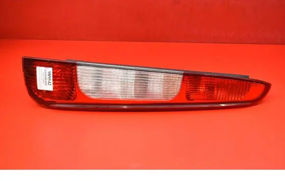 Ford Focus C-MAX Rear/tail lights 3M51-13A602-AA