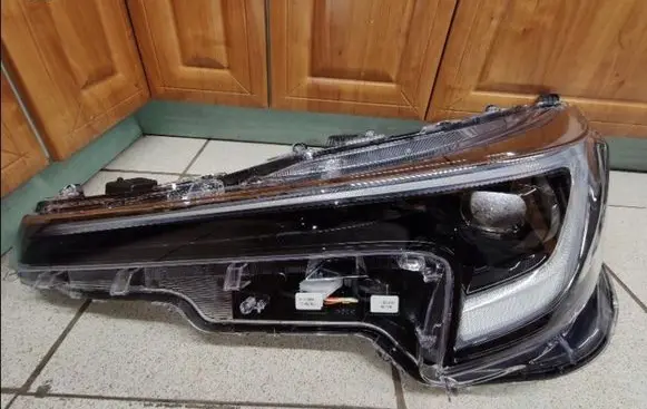 Toyota Corolla E110 Headlight/headlamp 8115002X10