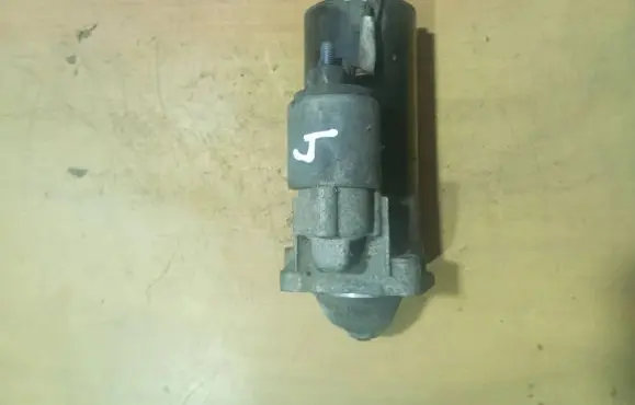 Volvo XC70 Starter motor 30724473 0001102264 06405270420