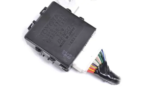Toyota Prius (XW30) Other devices 8594047030