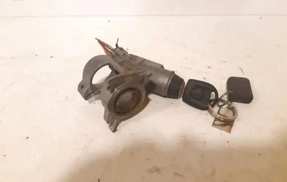 Volkswagen Golf III Ignition lock 357905851