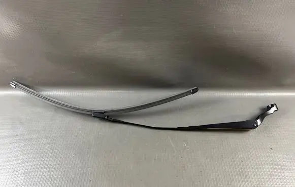 Toyota C-HR II Windshield/front glass wiper blade 85221F4090