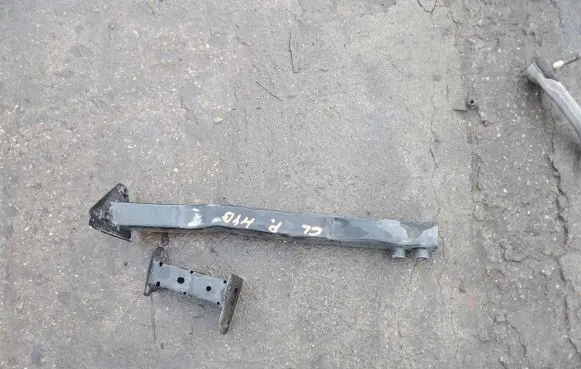 Renault Clio V Front subframe