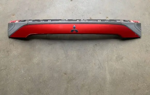 Mitsubishi Outlander Tailgate trim 5817A196ZZ