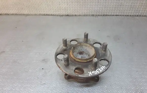 Honda Accord Rear wheel hub