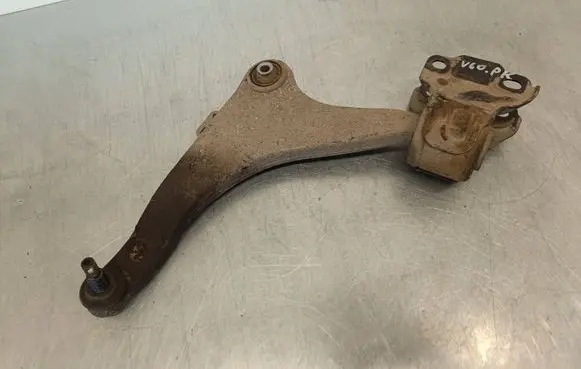 Volvo V60 Front lower control arm/wishbone 