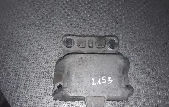 Volkswagen Golf IV Engine mount bracket 1J0199555
