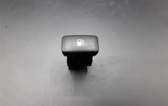 Toyota Land Cruiser (J120) Fuel tank opening switch 6100D36B 6100D36