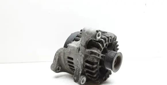 BMW 3 E90 E91 Generator/alternator 7802261