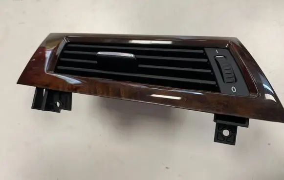 BMW 5 E60 E61 Dashboard glove box trim 6970267