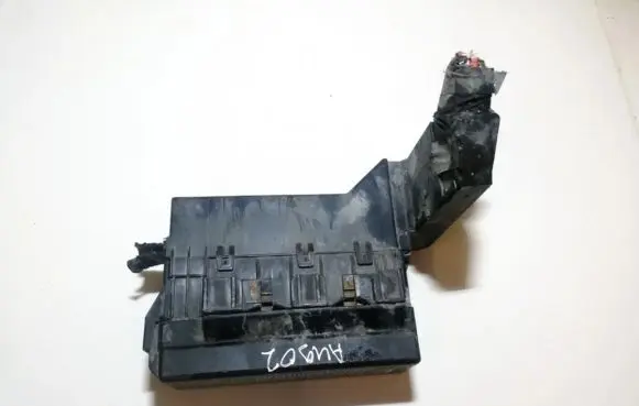 Nissan Almera Tino Fuse box set 71543266ya2 24382au010