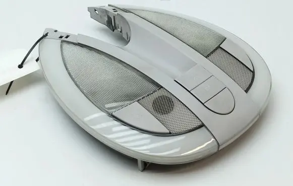 Mercedes-Benz E W211 Front seat light A2118209301 2JM00942370