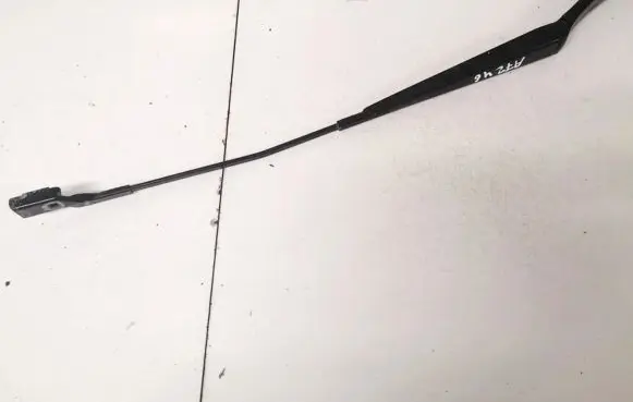 Volkswagen PASSAT B6 Front wiper blade arm 3c1955410b