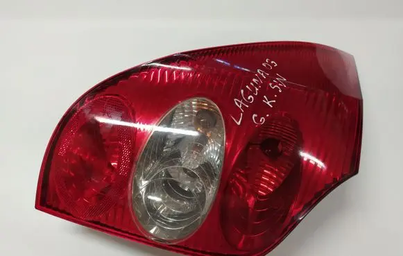 Renault Laguna II Rear/tail lights 8200002471