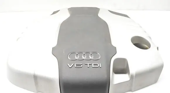 Audi Q7 4L Engine cover (trim) 4L0103925