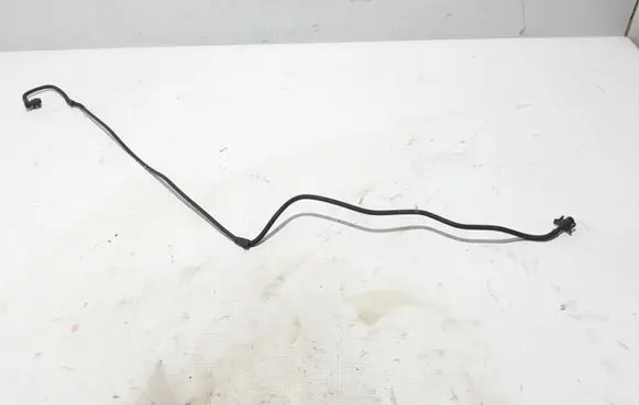 Land Rover Discovery Sport Engine coolant pipe/hose GJ328C012AA