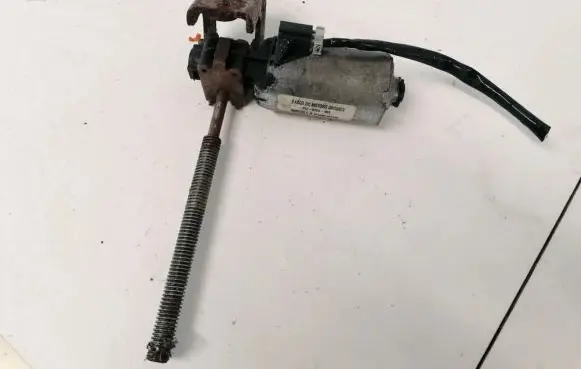 Mazda 6 Seat adjustment motor 5809120