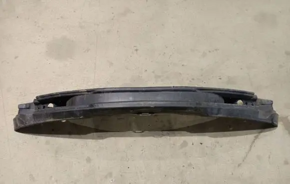 Peugeot 406 Rear beam 