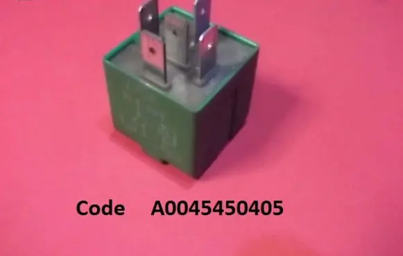Mercedes-Benz Vito Viano W638 Other relay A0045450405