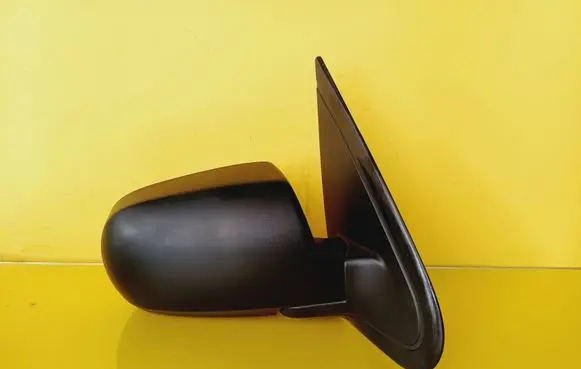 Front door electric wing mirror
