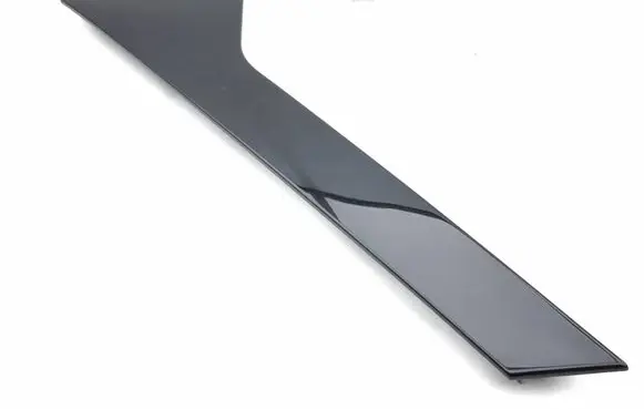 Peugeot 3008 III Rear door glass trim molding 9841053180