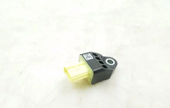 Lexus IS III XE30 Airbag deployment crash/impact sensor 8983153050