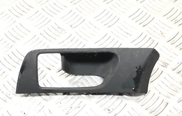 Toyota Avensis T250 Front door interior handle trim 6761605020 8659
