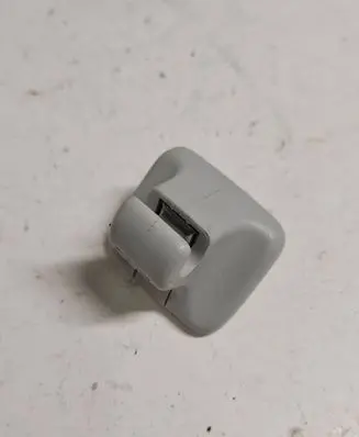 Sun visor clip/hook/bracket