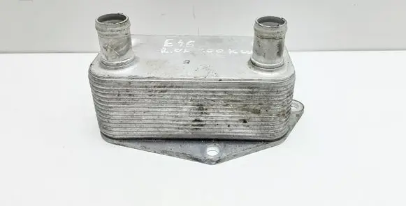 Engine oil radiator