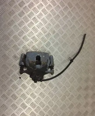 Toyota C-HR I Front brake caliper