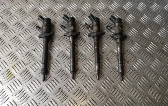 Ford Focus Fuel injectors set 0445110188
