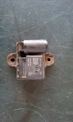 Mercedes-Benz Sprinter W906 Glow plug pre-heat relay GZE4ZVL 0522120204
