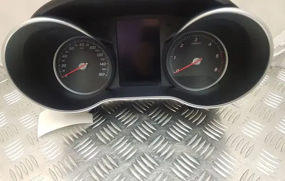 Mercedes-Benz GLC X253 C253 Speedometer (instrument cluster) A2059002618
