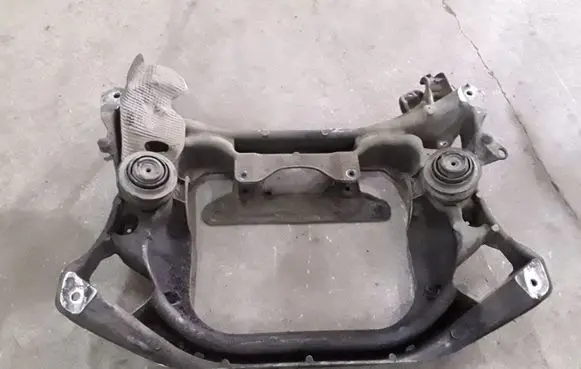 Mercedes-Benz S W220 Front subframe