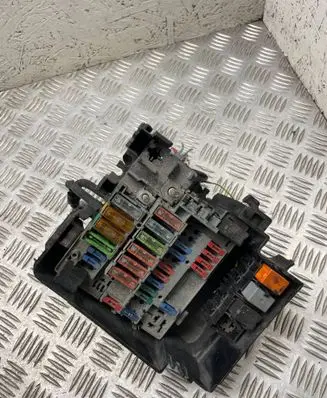 Fuse box set