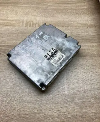 Mazda 626 Engine control unit/module ECU RF2A18881D 2758005033