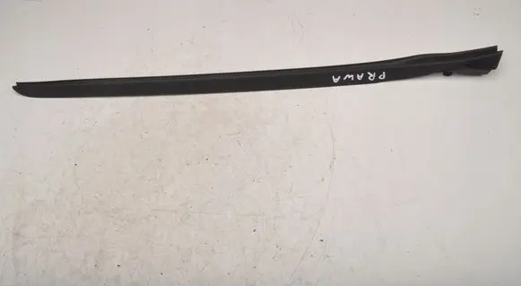 BMW 2 F44 Front door windshield rail 7475980 110250-10