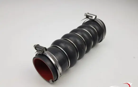 Ford Focus C-MAX Intercooler hose/pipe V25-1042